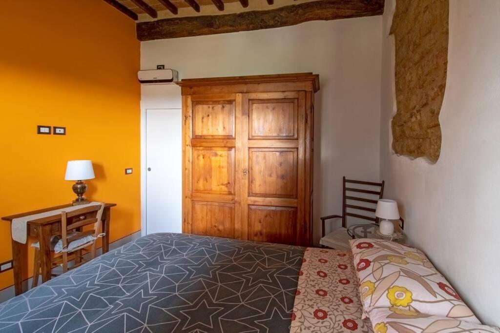 Casetta Rustica Nel Chianti San Donnino  Luaran gambar